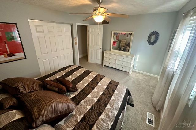 2821 E Turtle Creek Drive, Fairfield, OH 45014