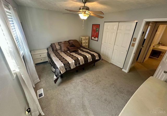 2821 E Turtle Creek Drive, Fairfield, OH 45014