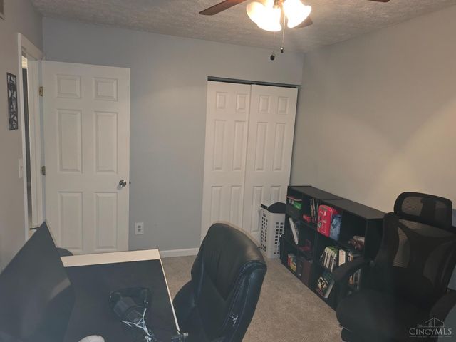 2821 E Turtle Creek Drive, Fairfield, OH 45014