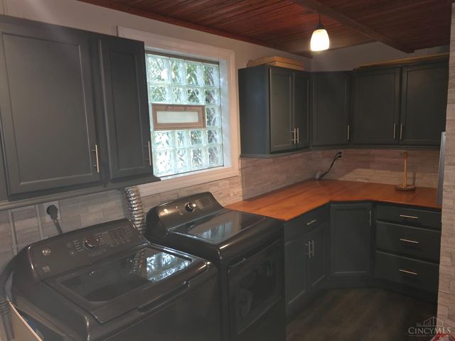 2821 E Turtle Creek Drive, Fairfield, OH 45014
