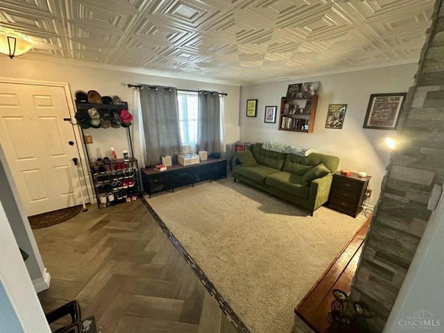 2821 E Turtle Creek Drive, Fairfield, OH 45014
