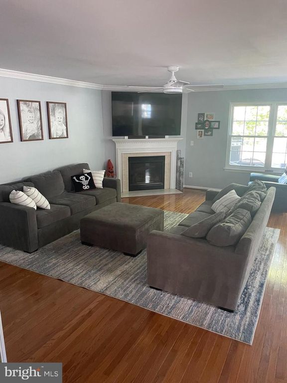 223 SUN VALLEY CIR, Egg Harbor Township, NJ 08234