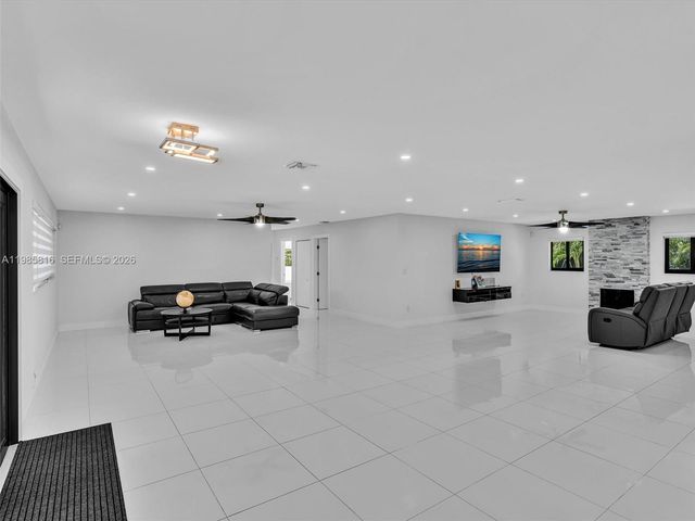 4501 SW 133rd Ave, Southwest Ranches, FL 33330