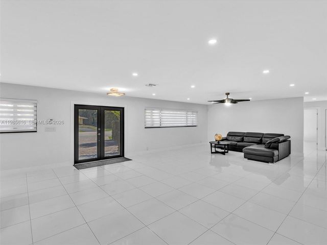 4501 SW 133rd Ave, Southwest Ranches, FL 33330