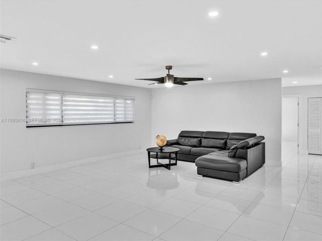 4501 SW 133rd Ave, Southwest Ranches, FL 33330