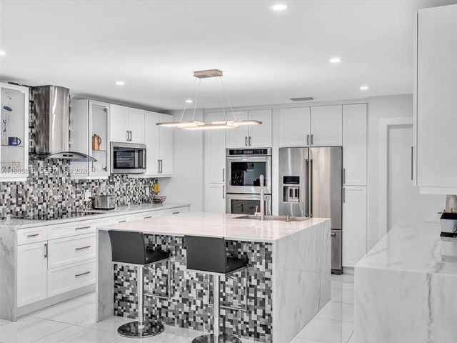 4501 SW 133rd Ave, Southwest Ranches, FL 33330
