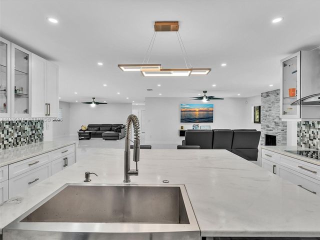 4501 SW 133rd Ave, Southwest Ranches, FL 33330