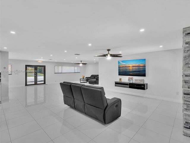 4501 SW 133rd Ave, Southwest Ranches, FL 33330