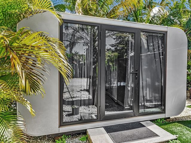 4501 SW 133rd Ave, Southwest Ranches, FL 33330