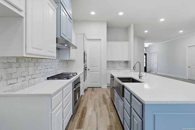 3835 escalera, Bulverde, TX 78163