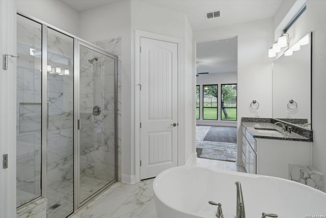 3835 escalera, Bulverde, TX 78163