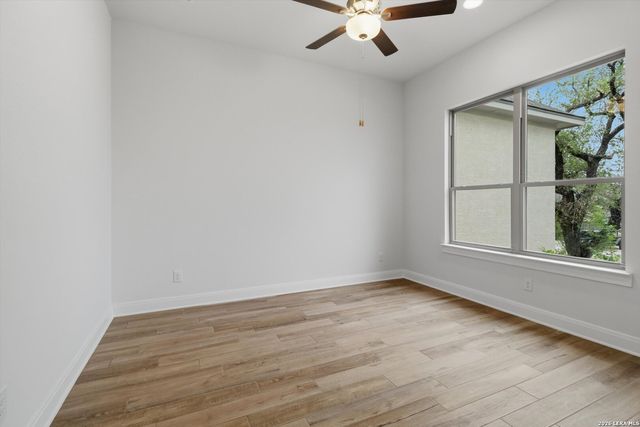 3835 escalera, Bulverde, TX 78163