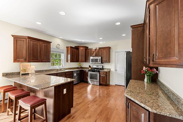 8872 Winding Trail, St. John, IN 46373