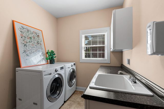 8872 Winding Trail, St. John, IN 46373