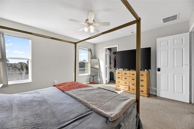 7520 DRAGON FLY LOOP, Gibsonton, FL 33534