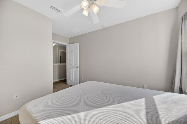 7520 DRAGON FLY LOOP, Gibsonton, FL 33534