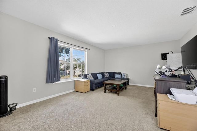 7520 DRAGON FLY LOOP, Gibsonton, FL 33534