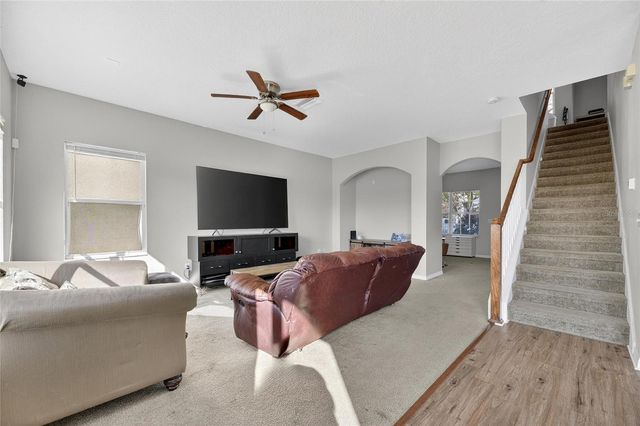 7520 DRAGON FLY LOOP, Gibsonton, FL 33534