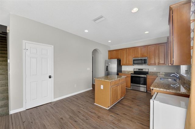 7520 DRAGON FLY LOOP, Gibsonton, FL 33534