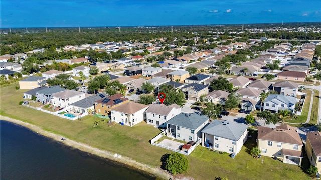 7520 DRAGON FLY LOOP, Gibsonton, FL 33534