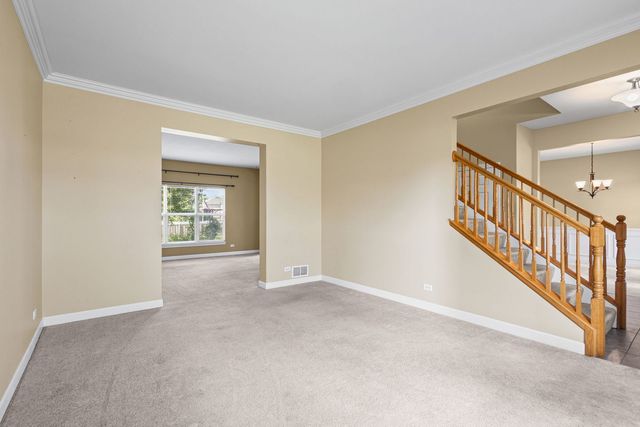 435 Shadow Wood Drive, Yorkville, IL 60560