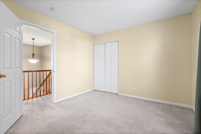 435 Shadow Wood Drive, Yorkville, IL 60560