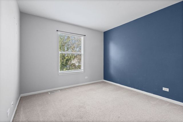 435 Shadow Wood Drive, Yorkville, IL 60560