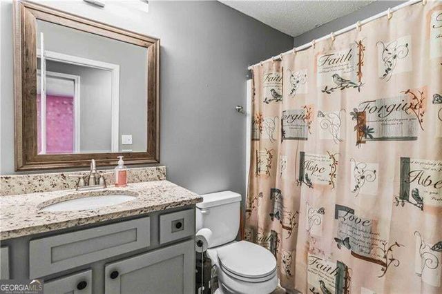 601 Skyland Court, Winder, GA 30680