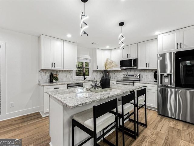 4071 Rainbow Drive, Decatur, GA 30034