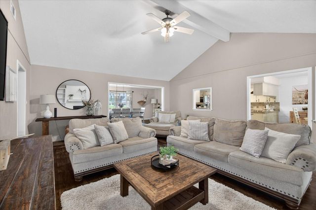 12403 Cherry Point Drive, Mont Belvieu, TX 77535