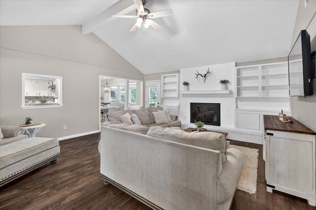 12403 Cherry Point Drive, Mont Belvieu, TX 77535