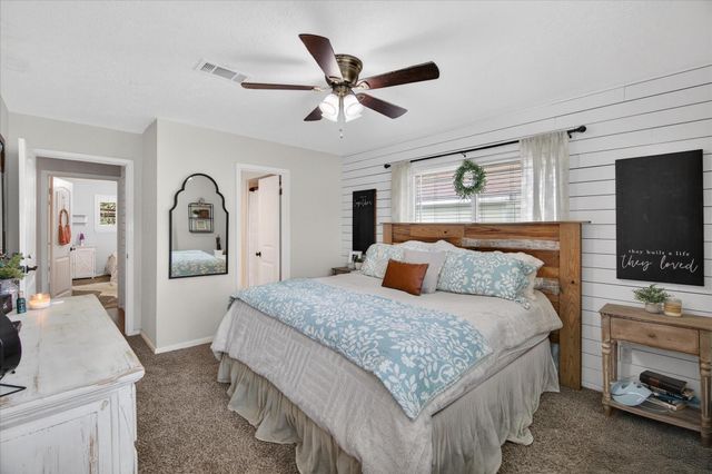 12403 Cherry Point Drive, Mont Belvieu, TX 77535