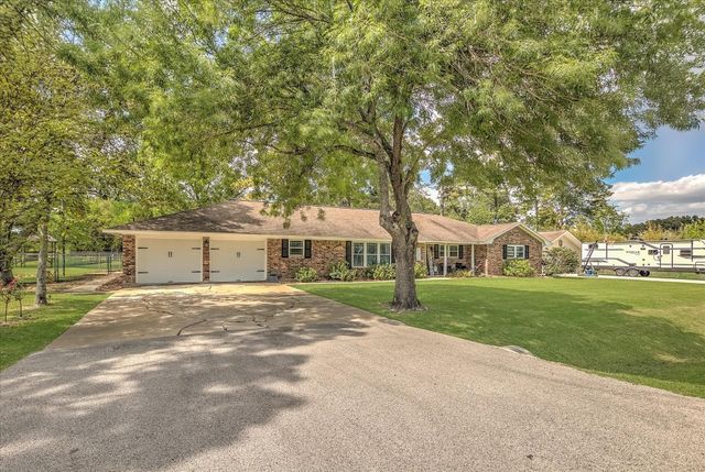 12403 Cherry Point Drive, Mont Belvieu, TX 77535