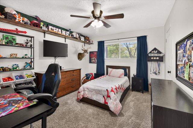 12403 Cherry Point Drive, Mont Belvieu, TX 77535