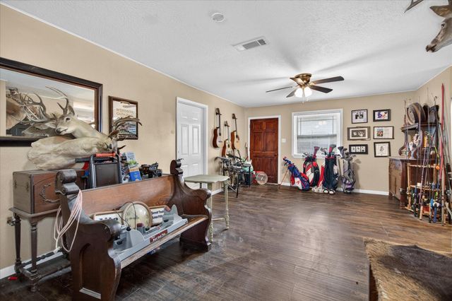 12403 Cherry Point Drive, Mont Belvieu, TX 77535