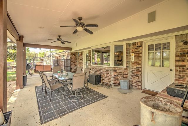 12403 Cherry Point Drive, Mont Belvieu, TX 77535