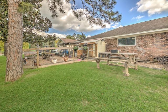12403 Cherry Point Drive, Mont Belvieu, TX 77535
