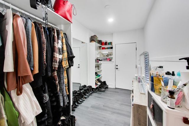 126 Clyde Avenue 2, Evanston, IL 60202