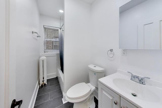 126 Clyde Avenue 2, Evanston, IL 60202