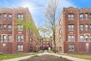 126 Clyde Avenue 2, Evanston, IL 60202