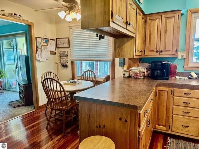 7880 W Cedar Lake Road, Oscoda Twp, MI 48750