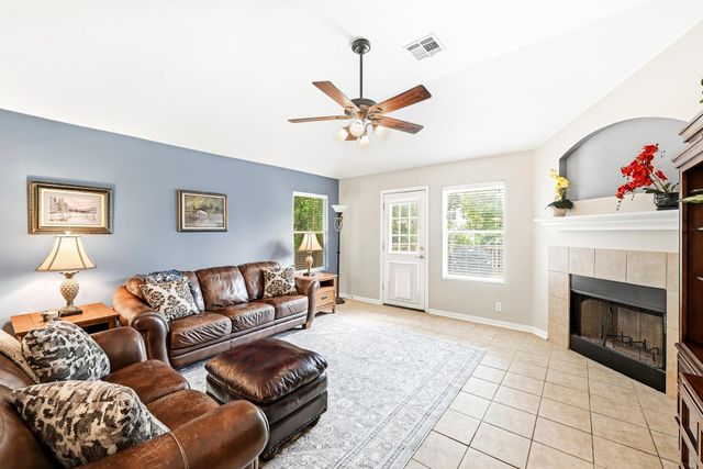 4807 Fort Moultrie LN, Austin, TX 78754