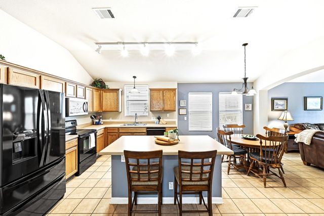 4807 Fort Moultrie LN, Austin, TX 78754