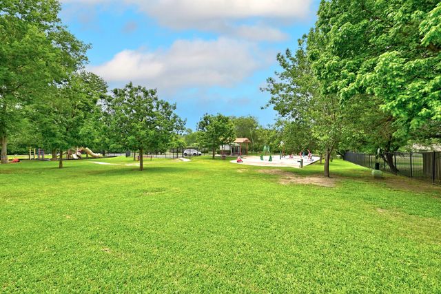 4807 Fort Moultrie LN, Austin, TX 78754