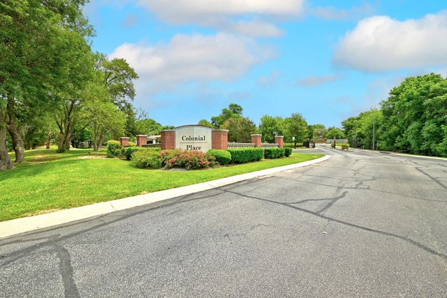 4807 Fort Moultrie LN, Austin, TX 78754