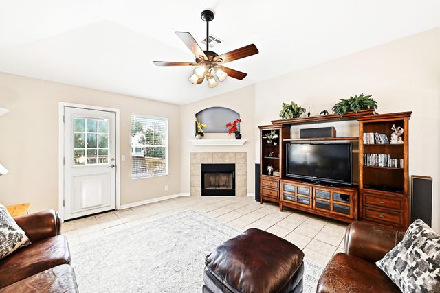 4807 Fort Moultrie LN, Austin, TX 78754