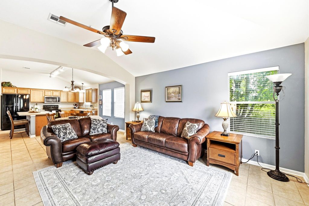 4807 Fort Moultrie LN, Austin, TX 78754