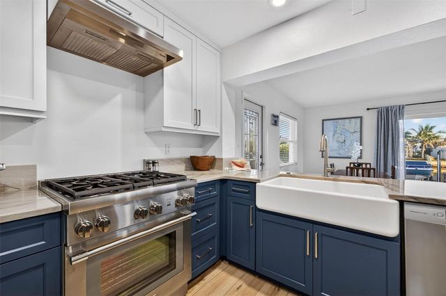 1984 MICHIGAN AVENUE NE, St Petersburg, FL 33703