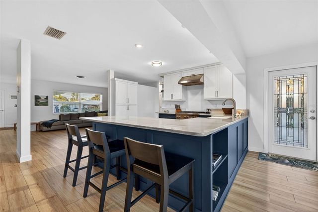 1984 MICHIGAN AVENUE NE, St Petersburg, FL 33703