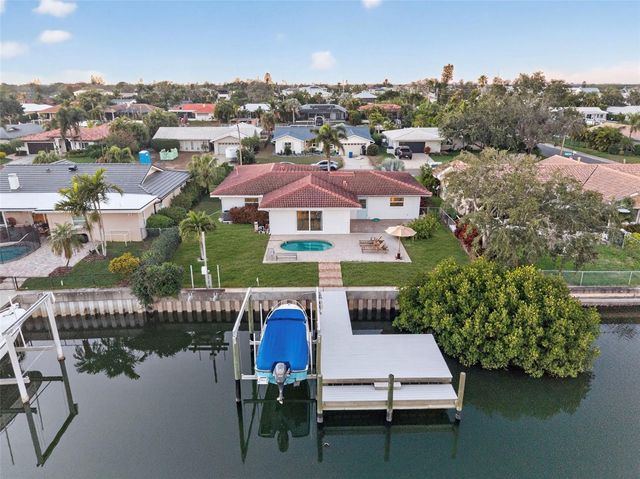 1984 MICHIGAN AVENUE NE, St Petersburg, FL 33703